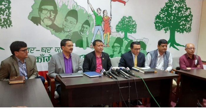 कांग्रेसको घोषणापत्र : ओली सरकारका गतिविधि ‘मुख्य चुनावी मुद्दा’