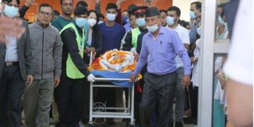 सत्यमोहनको पार्थिव शरीर श्रद्धाञ्जलीका लागि राखियो