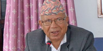 ओली प्रवृत्तिको पछि नलाग्न प्रधानमन्त्रीलाई माधव नेपालको सुझाव