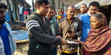 नगर प्रमुखद्वारा पीडित परिवारलाई सहयोग