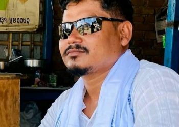 सम्झनामा स्व. अधिकारी, यसरी सुरु गरेका थिए उनले राजनीति यात्रा …….