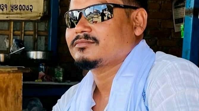 सम्झनामा स्व. अधिकारी, यसरी सुरु गरेका थिए उनले राजनीति यात्रा …….