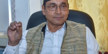 रायमाझीलाई एमालेले गर्‍यो निलम्बन