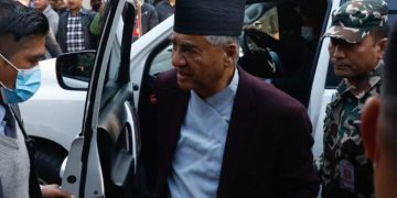 उपचार गर्न सिंगापुर गए देउवा
