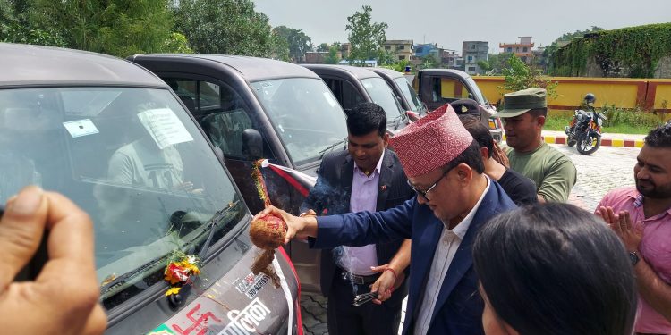 लहानमा आधुनिक किसिमको सवारीबाट फोहर संङ्कलन हुने