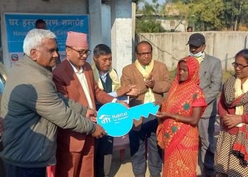 विपन्न घर परिवारलाई निर्माणाधीन सुरक्षित घर हस्तान्तरण