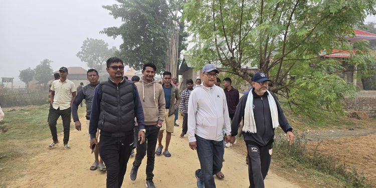 जनताको समस्या प्रत्यक्ष सुन्न आज सिसवनी टोल पुगे मेयर चौधरी