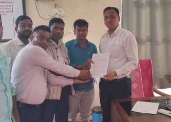 संशोधन प्रास्तावमा आफ्नो माग नसमेटिएको भन्दै स्वास्थ्यकर्मीहरुद्वारा विरोध